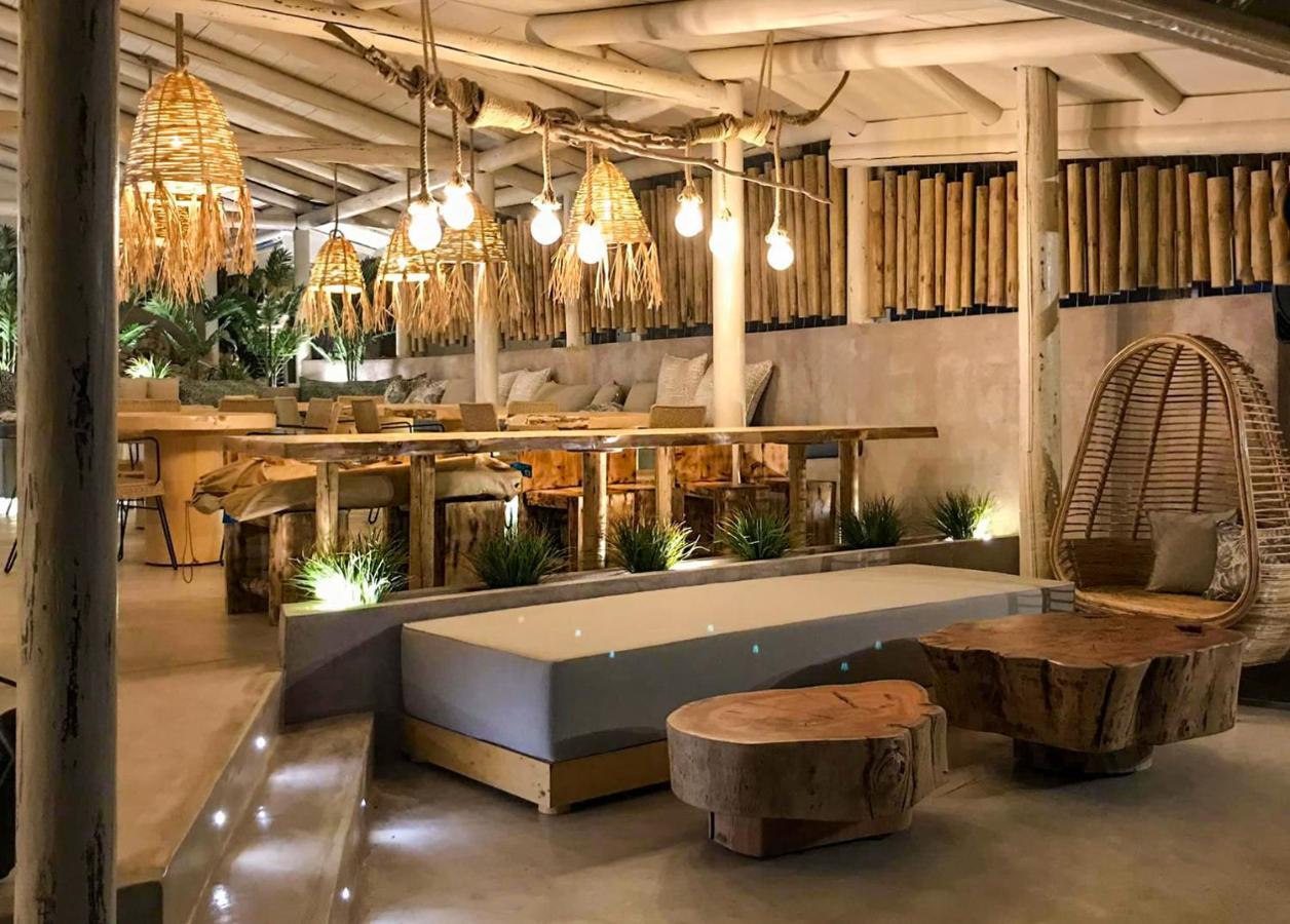 Cubaneros Holiday Inn Laganas Dış mekan fotoğraf