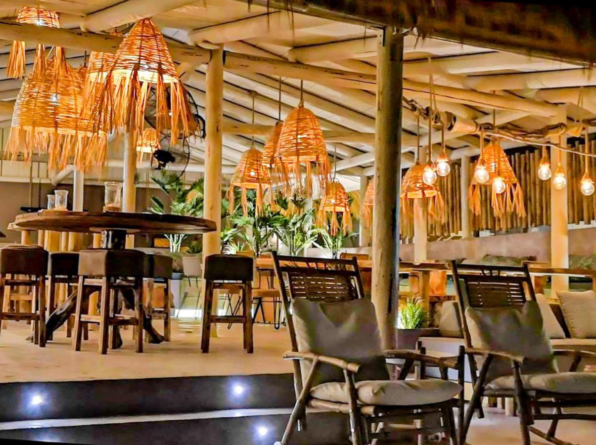 Cubaneros Holiday Inn Laganas Dış mekan fotoğraf