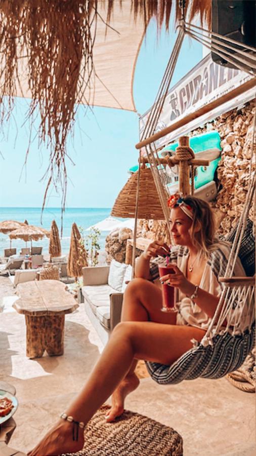 Cubaneros Holiday Inn Laganas Dış mekan fotoğraf