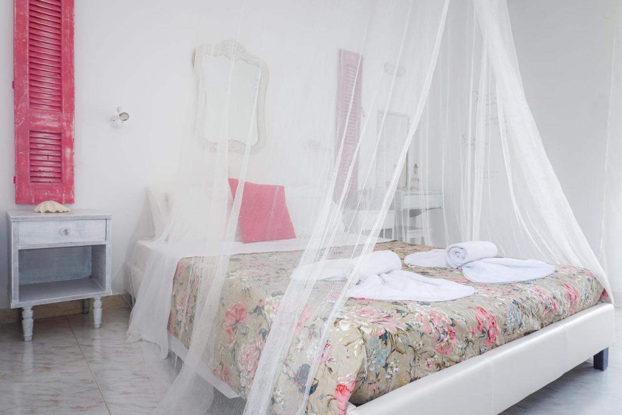 Cubaneros Holiday Inn Laganas Dış mekan fotoğraf