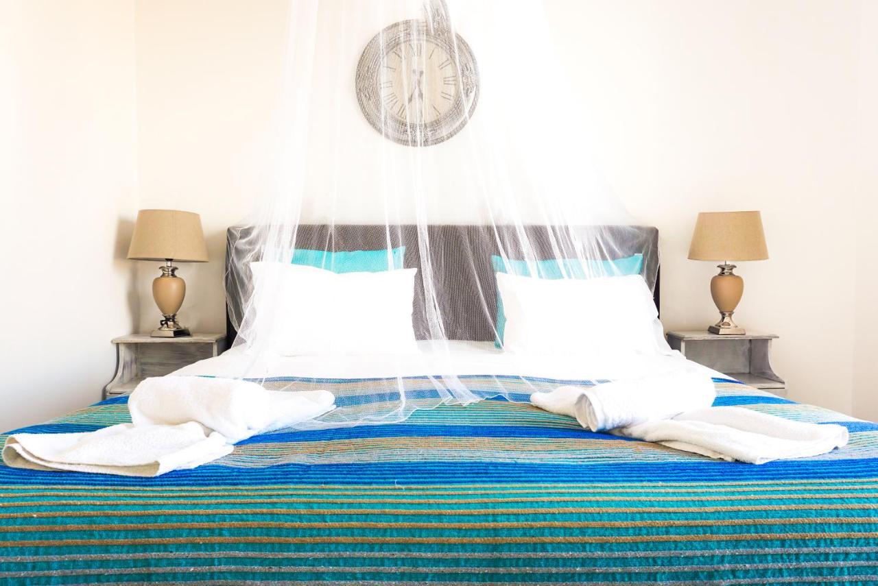 Cubaneros Holiday Inn Laganas Dış mekan fotoğraf